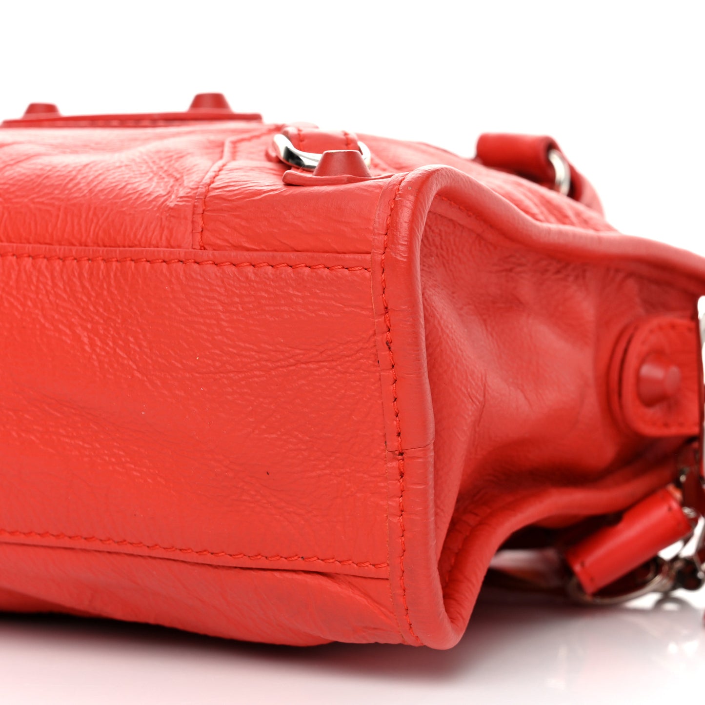 Matte Goatskin Rubber Covered Classic Hardware Mini City Rouge Coquelico Rouge Braise