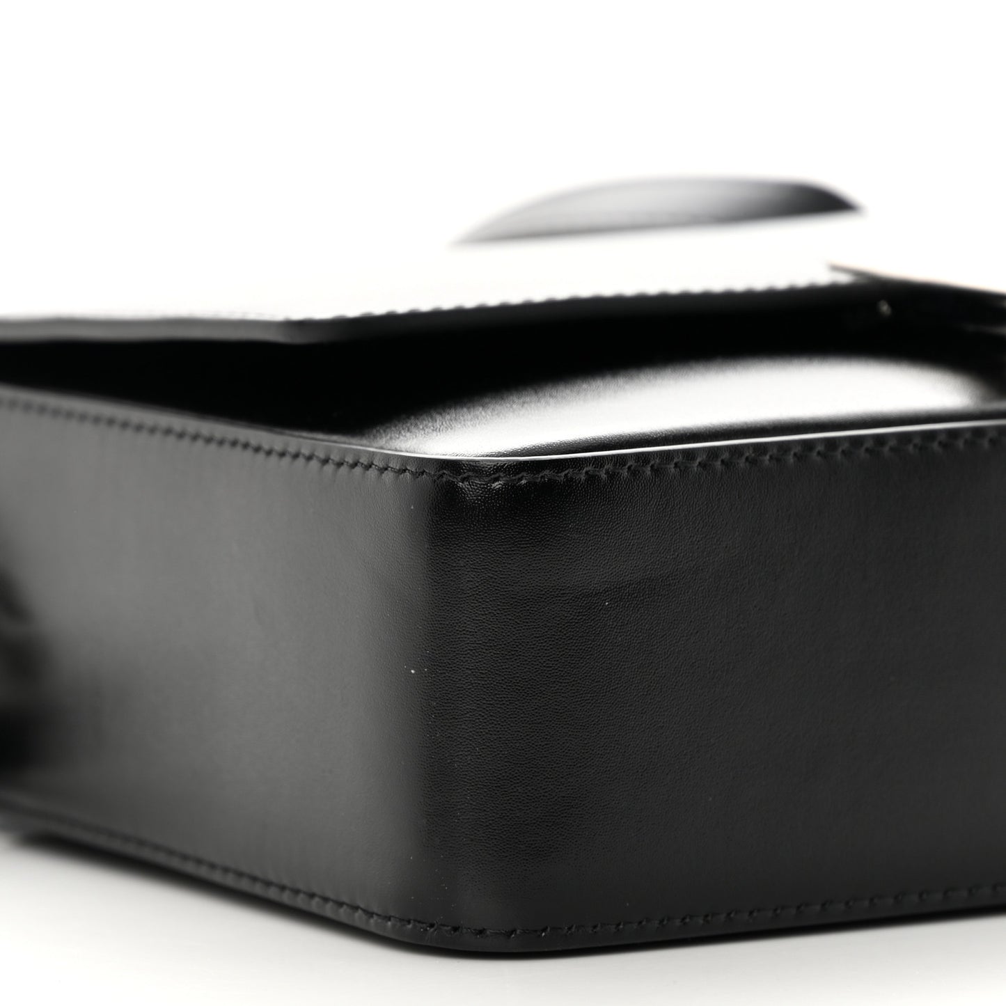 Box Calfskin Medium 4G Cube Chain Shoulder Bag Black