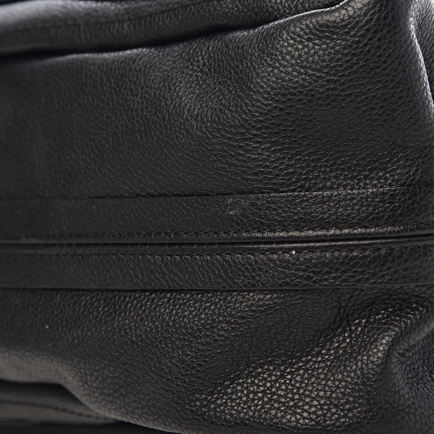Calfskin Medium Paraty Black