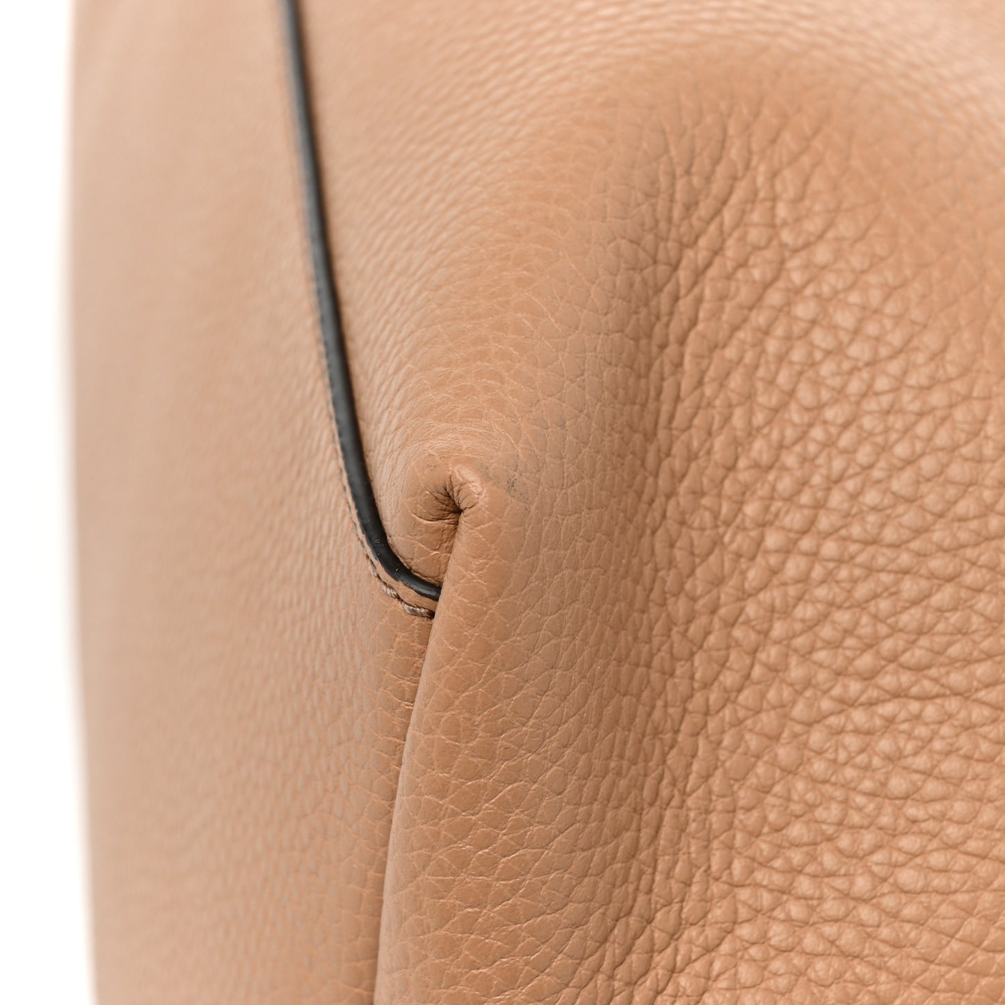 Pebbled Calfskin Medium Soho Chain Shoulder Bag Camelia