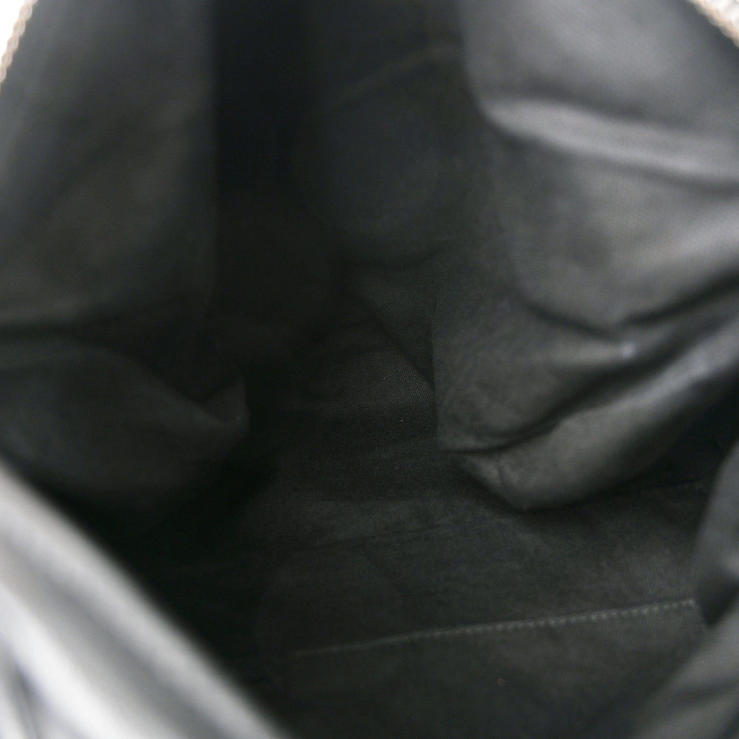 Calfskin Gothic Medium Pandora Black
