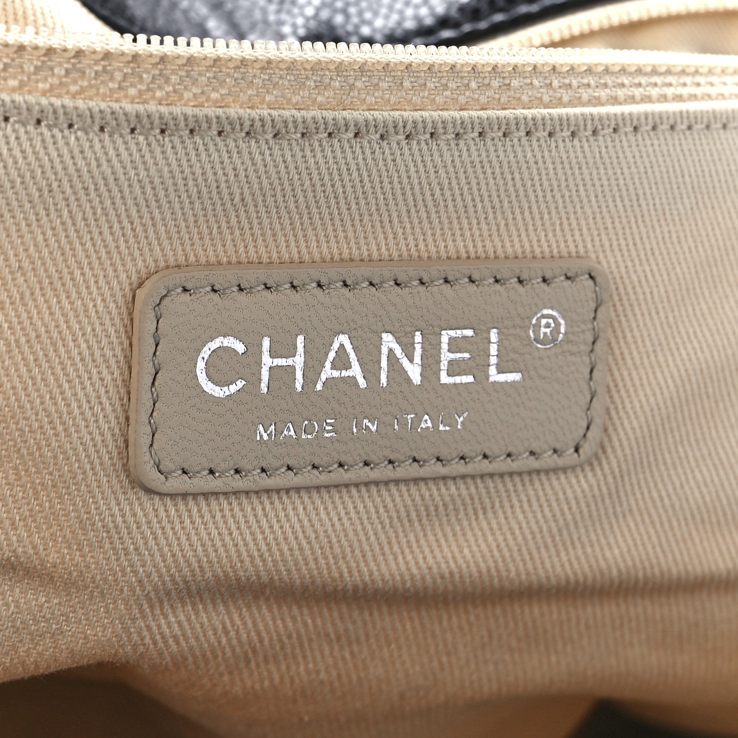 Chanel Glazed Caviar Quilted Stretch Spirit Messenger Bag Black 6 of 11