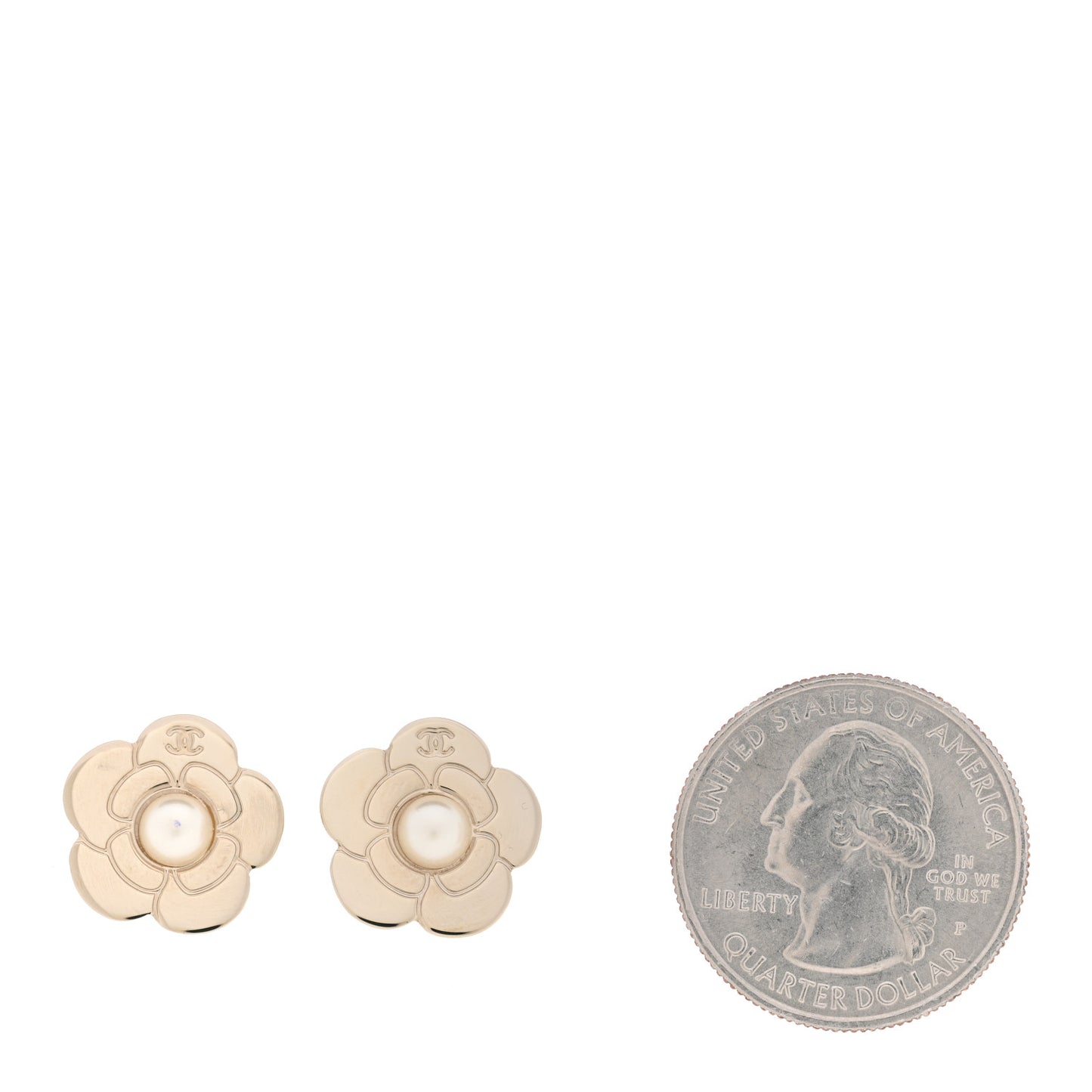 Pearl CC Camellia Earrings Gold