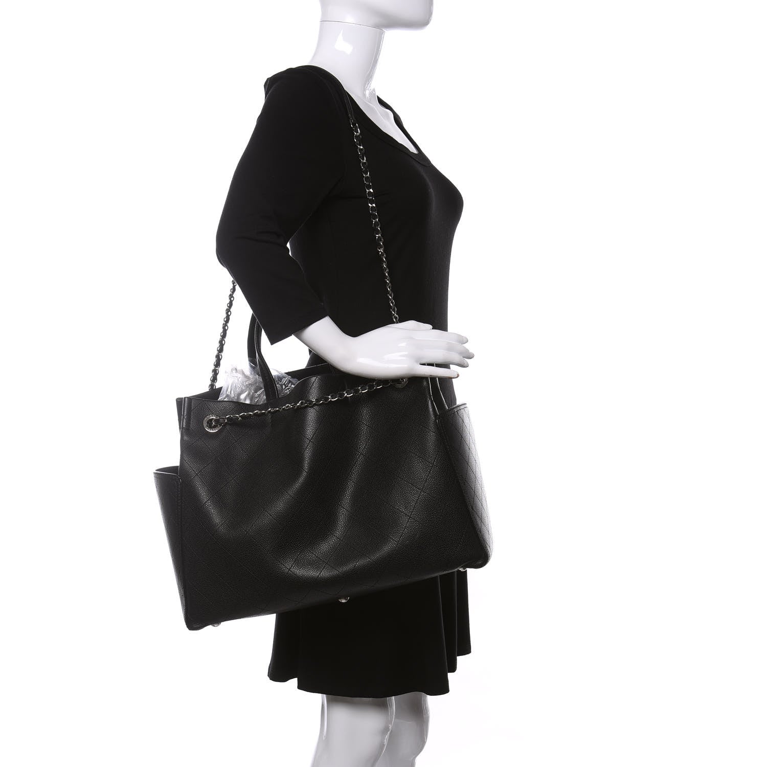 Chanel Grained Calfskin CC Pocket Tote Black 2 of 10