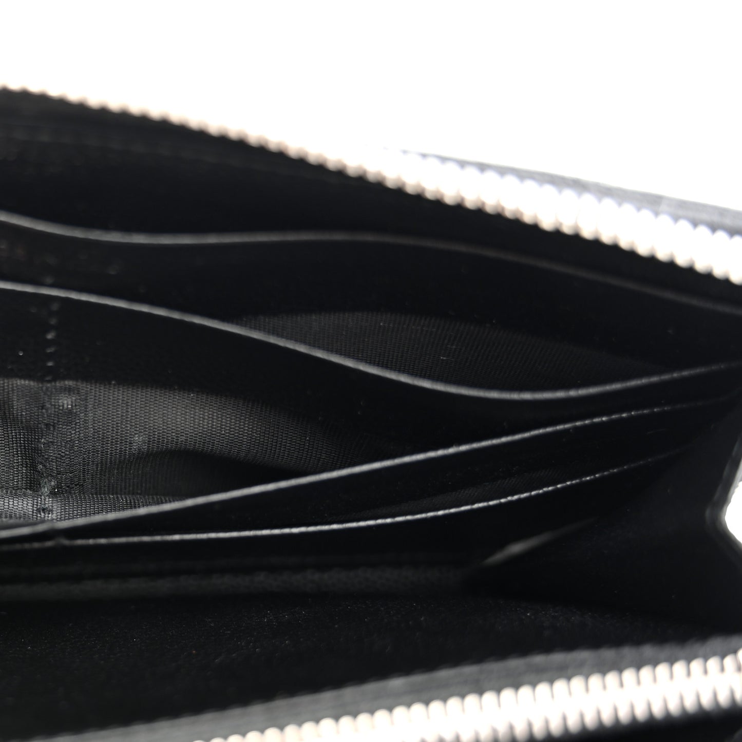 Grain De Poudre Matelasse Chevron Monogram Zip Around Wallet Black