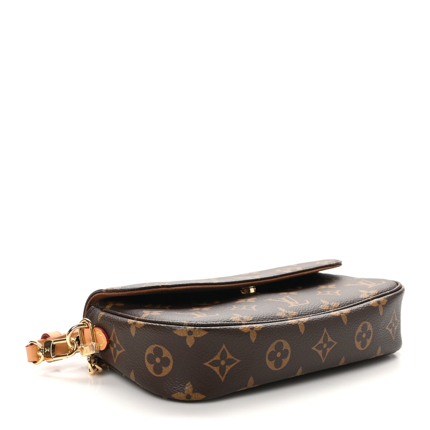 Monogram Ivy Wallet On Chain