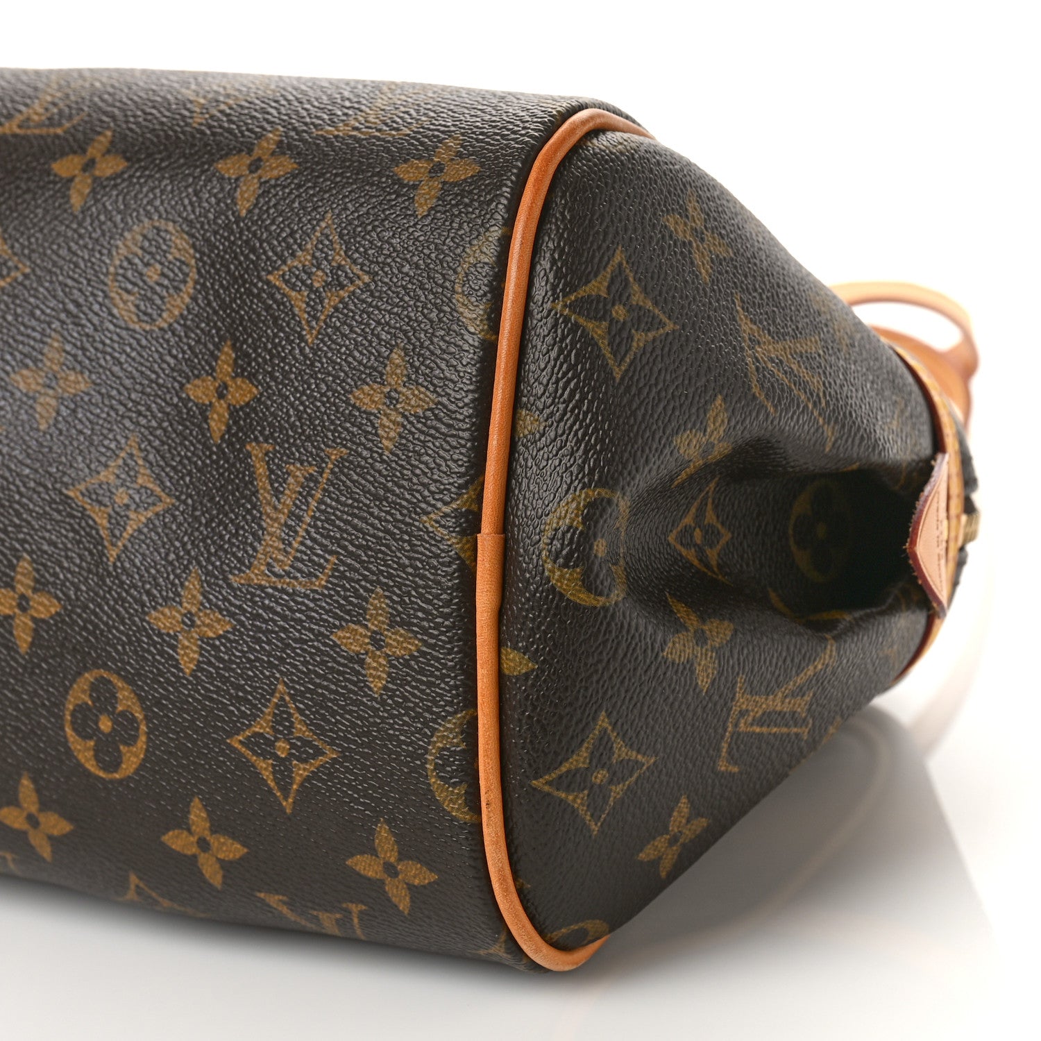 Louis Vuitton Monogram Montorgueil PM 9 of 9