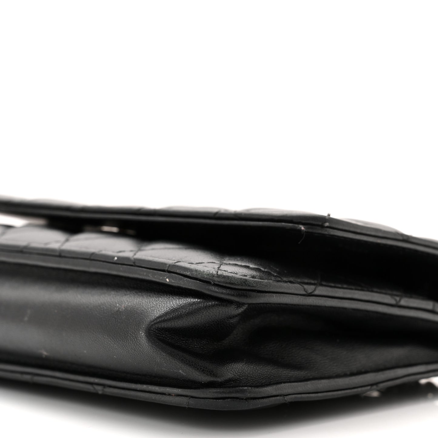 Lambskin Quilted Wallet On Chain WOC Black
