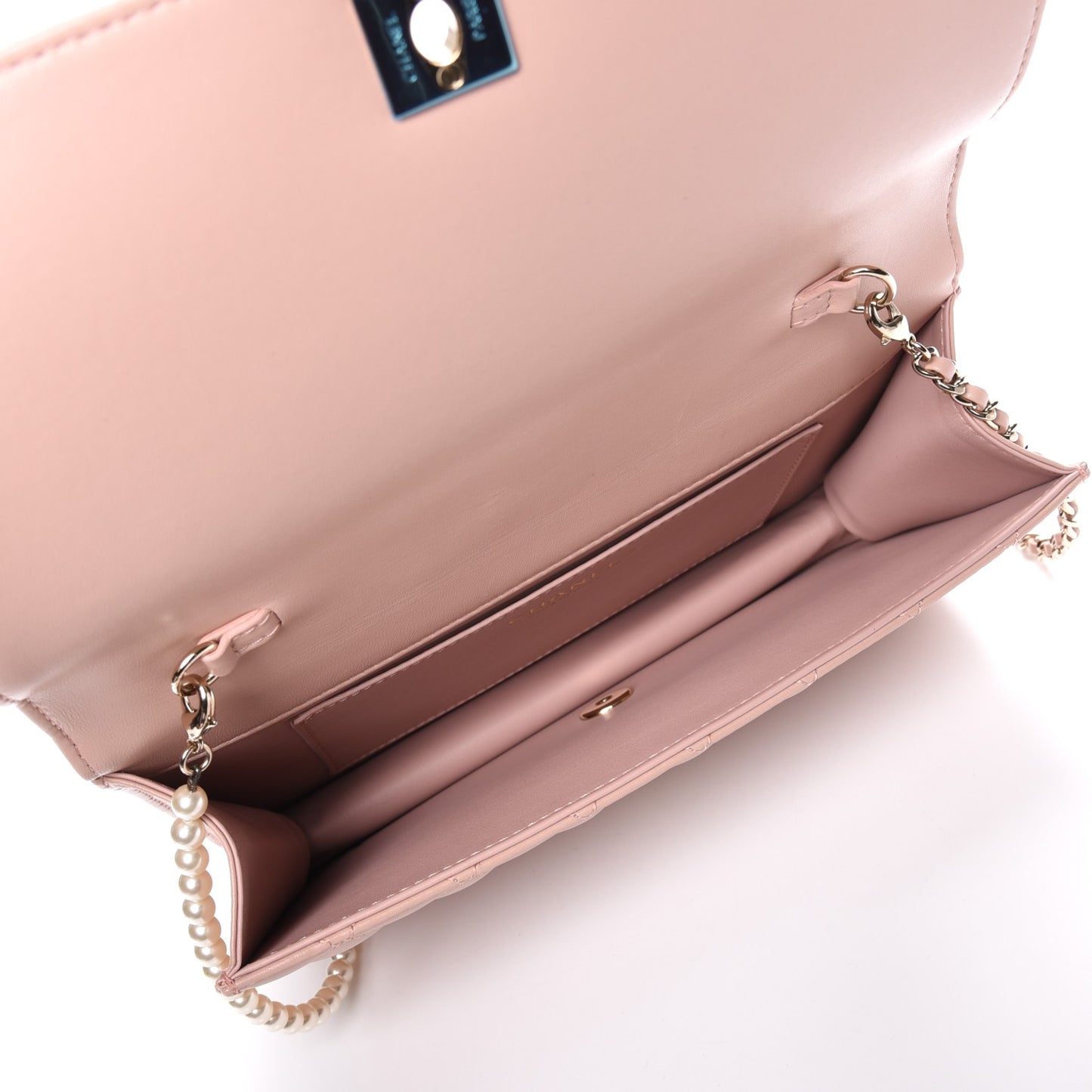 Lambskin Quilted Fantasy Pearl Flap Nude