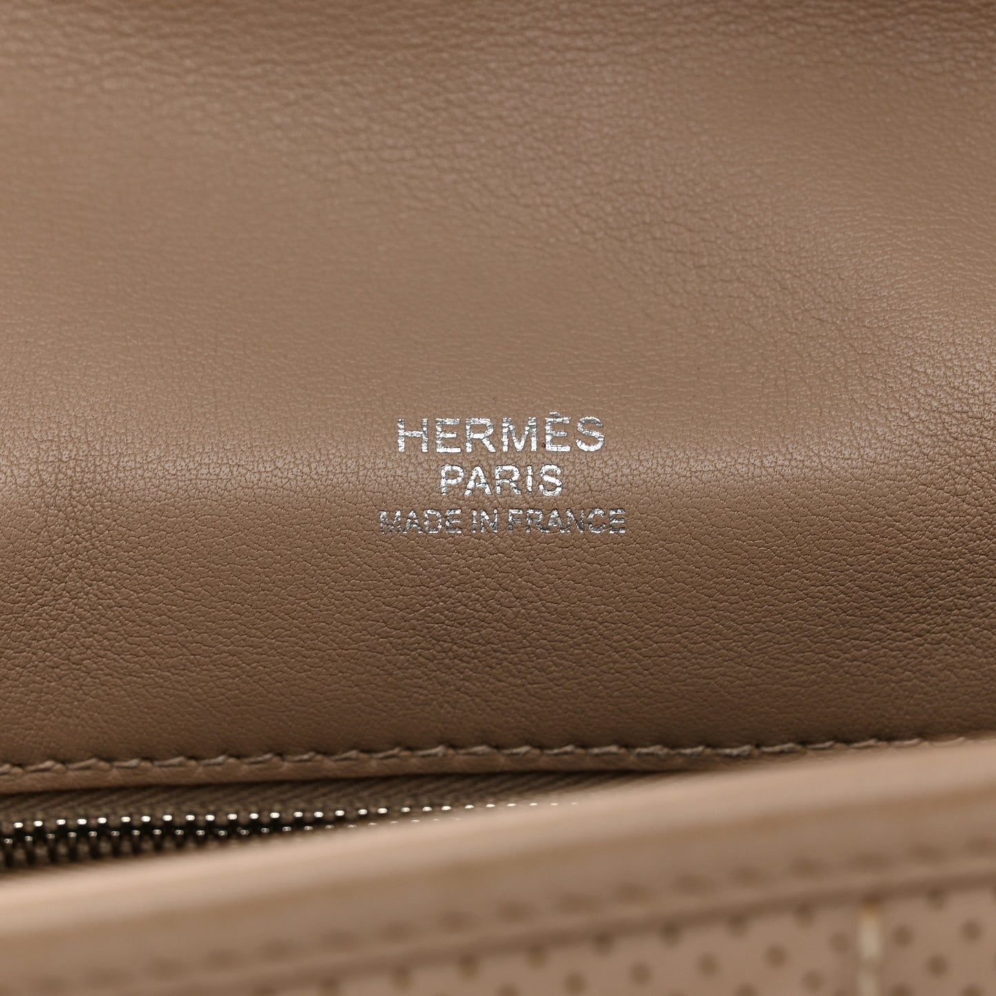 Veau Swift Mini Sac Berline Argile
