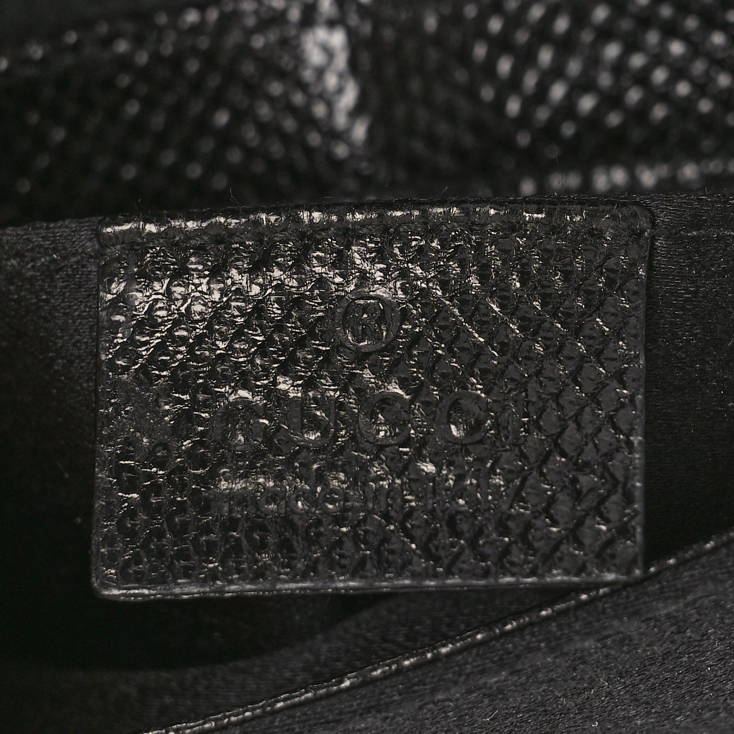 Satin Lizard Crystal GG Pochette Black