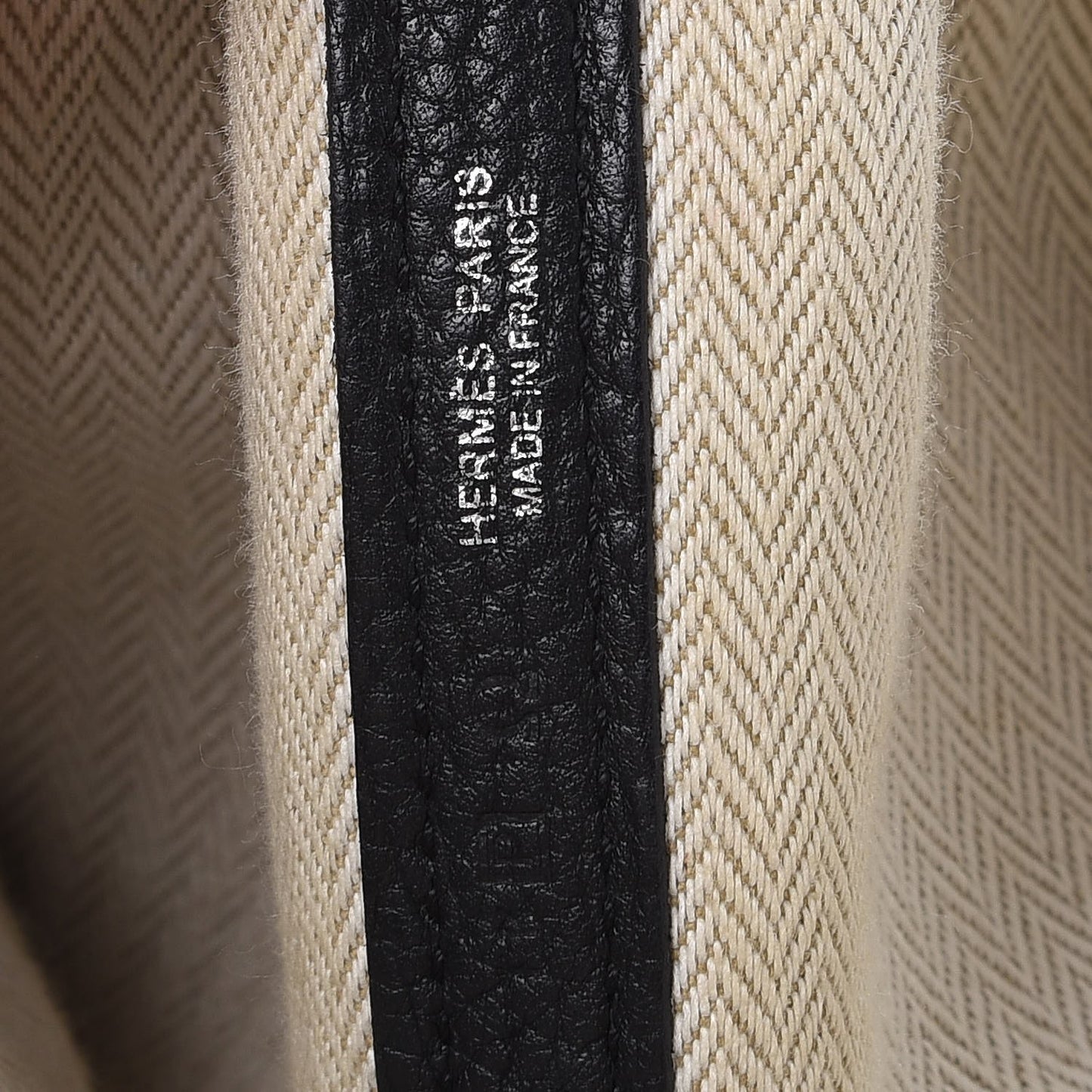 Negonda Garden Party Tote 36 MM Black