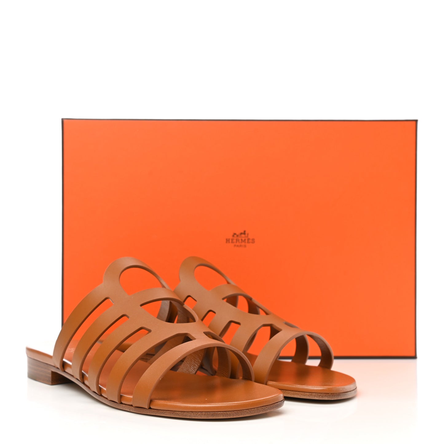 Calfskin Camelia Sandals 38 Naturel