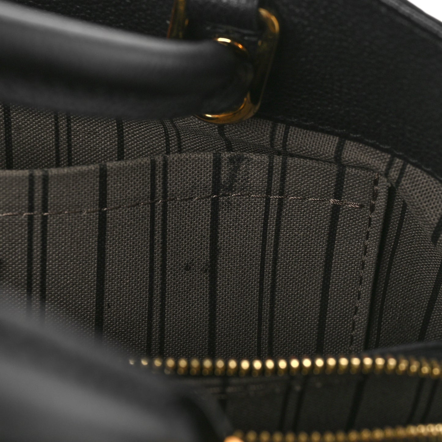 Empreinte Montaigne MM Black