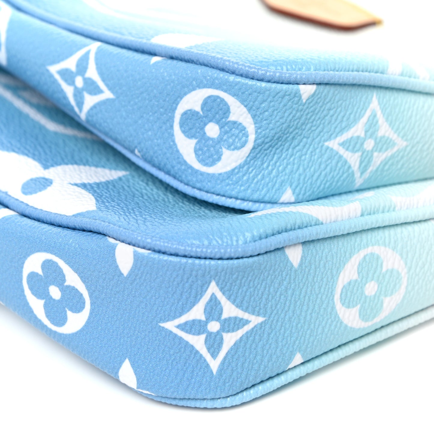 Monogram Giant By The Pool Multi Pochette Accessories Blue