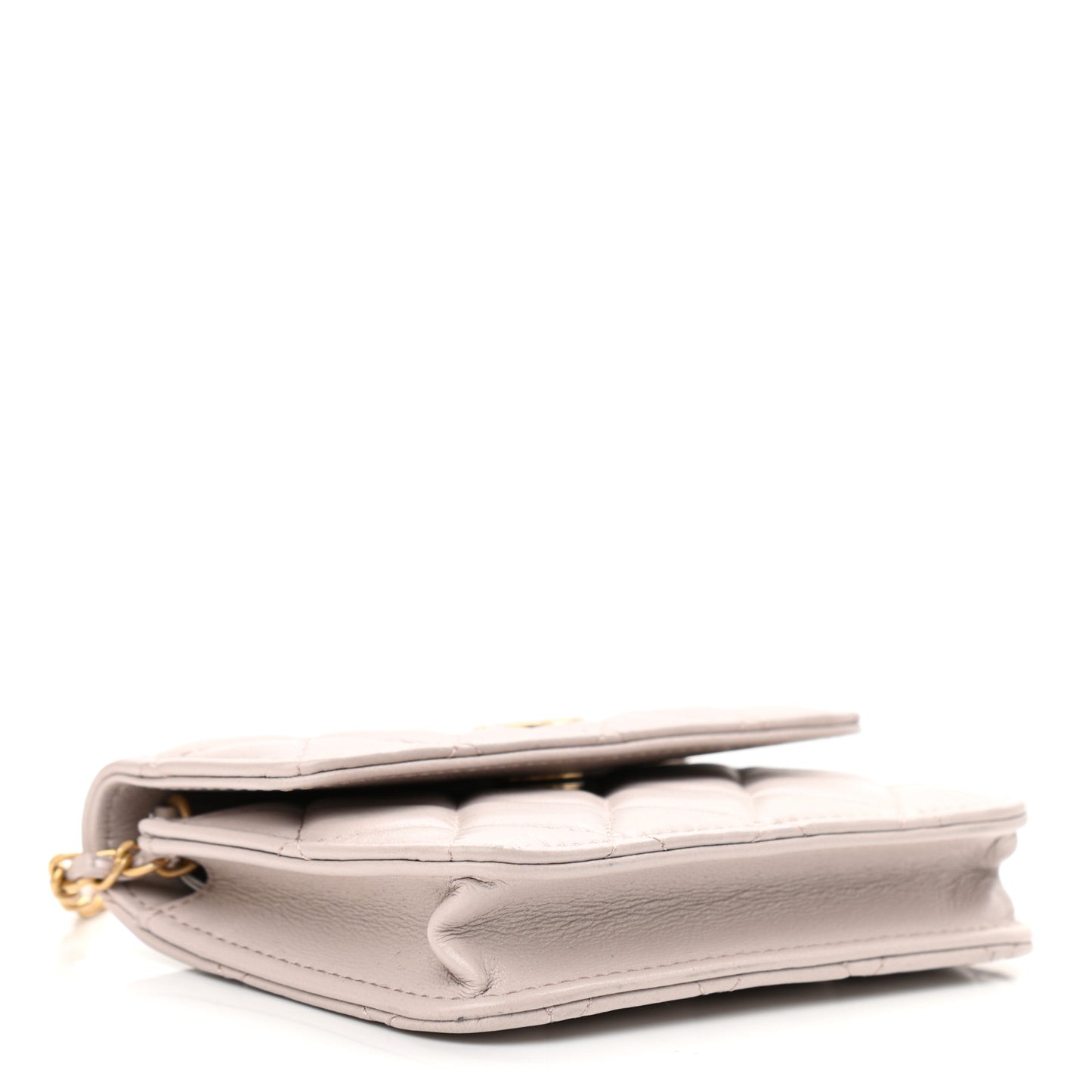 Lambskin Quilted Pearl Crush Clutch With Chain Light Purple