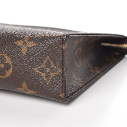 Louis Vuitton Monogram Toiletry Pouch 19 9 of 11