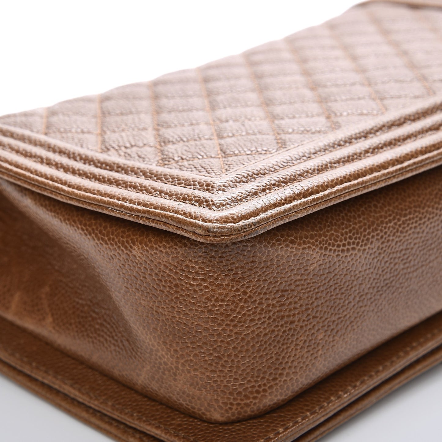 Caviar Quilted New Medium Boy Flap Brown