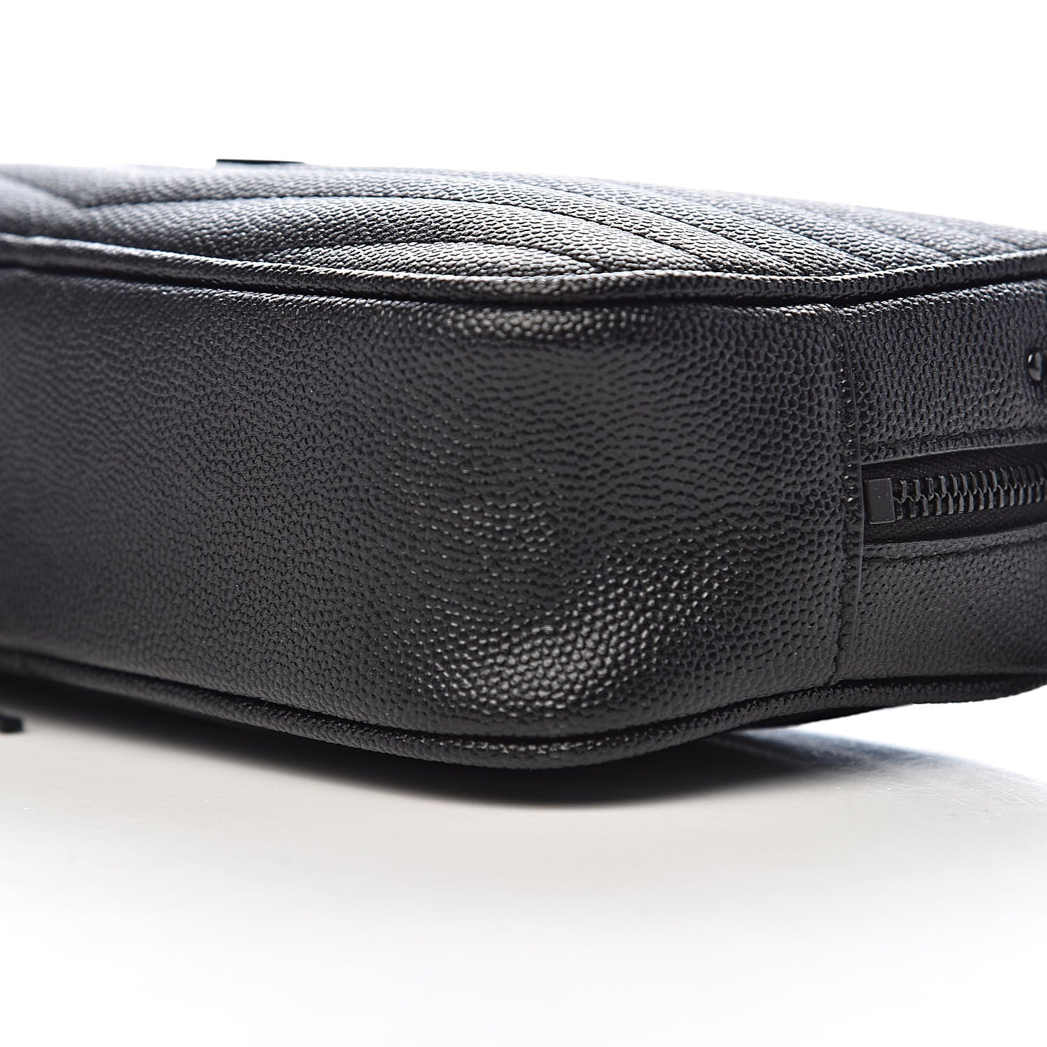 Saint Laurent Grain De Poudre Matelasse Monogram Mini Lou Camera Bag Black 9 of 10