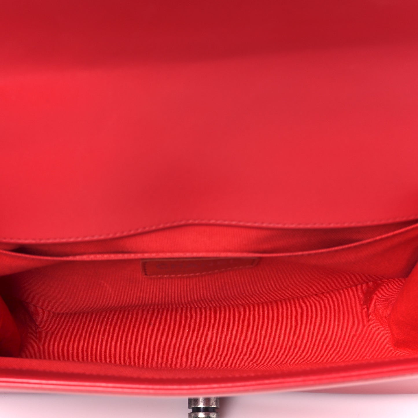 Glazed Calfskin Medium Boy Flap Red