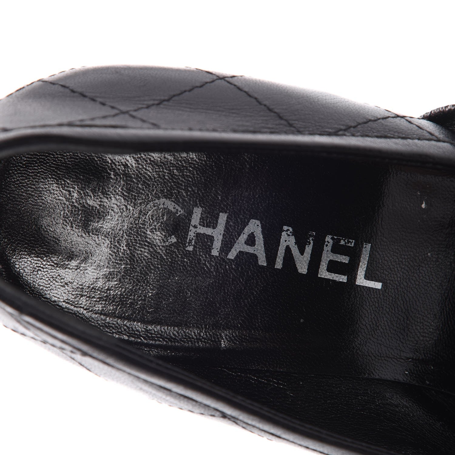 Chanel Calfskin Quilted Cambon Pumps 39.5 Black White 8 of 14