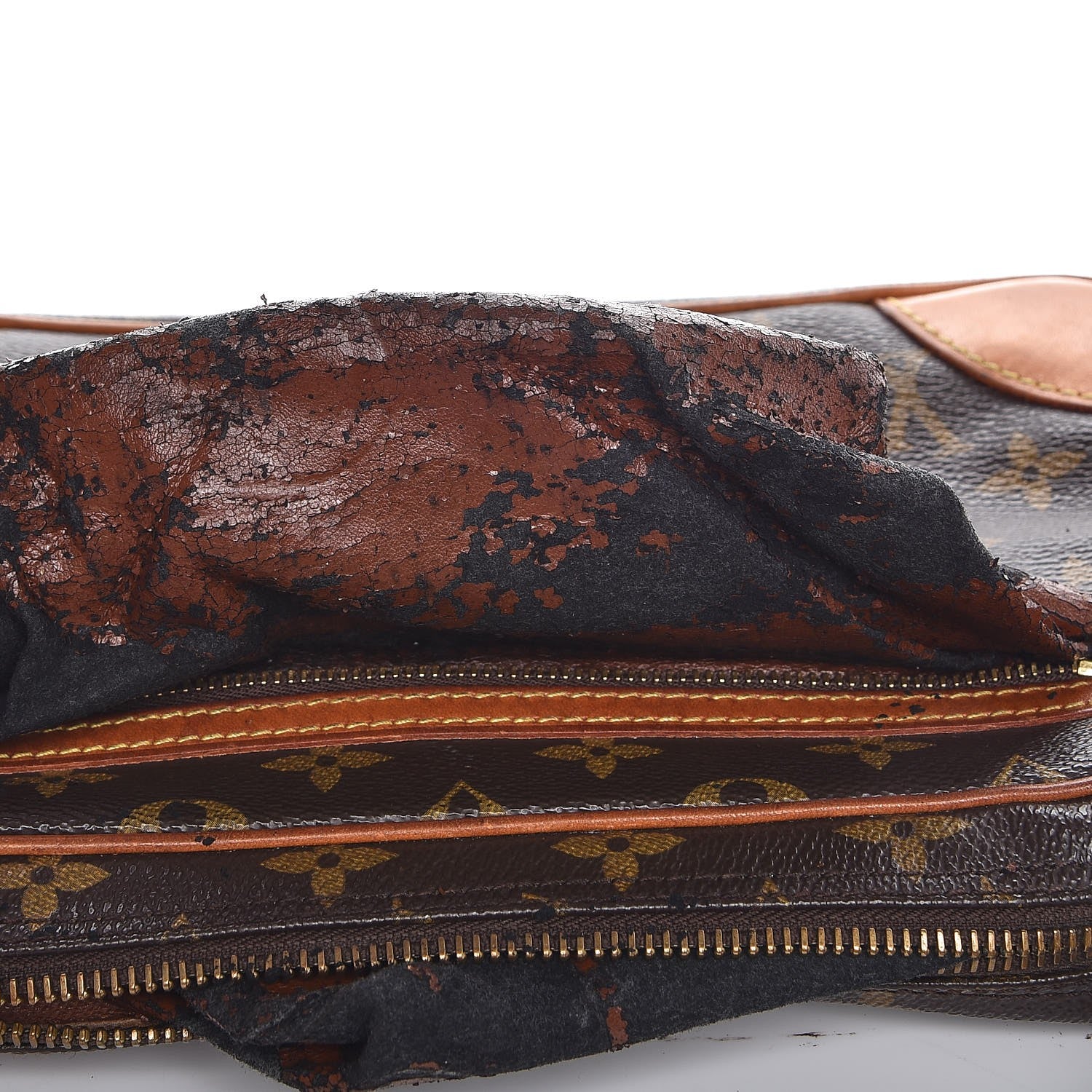 Louis Vuitton Monogram Pochette Marly Dragonne 26 11 of 24