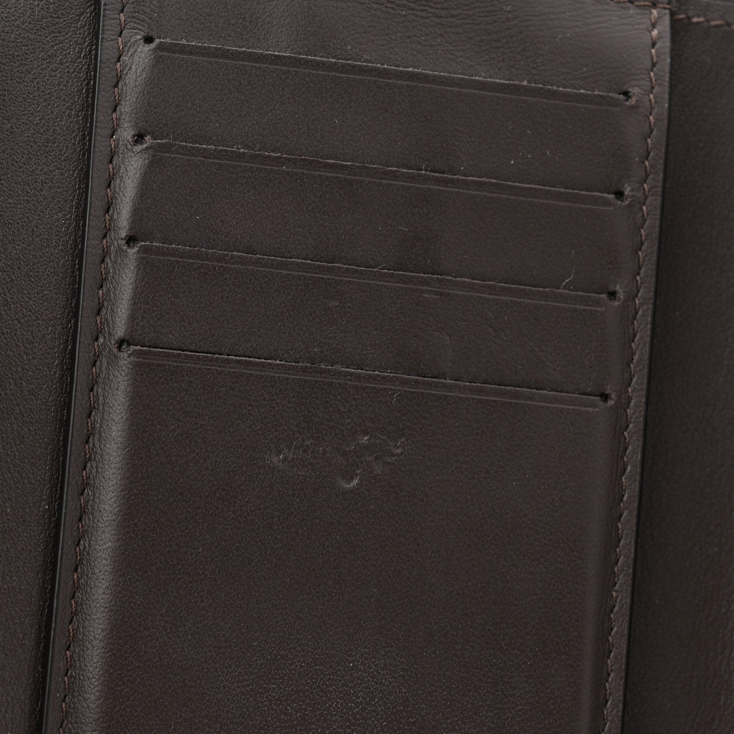 Taurillon Capucines Compact Wallet Galet