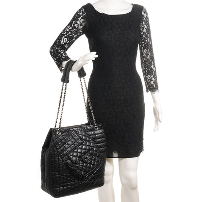 Chanel Aged Calfskin Karl's Cabas Tote Black 2 of 7