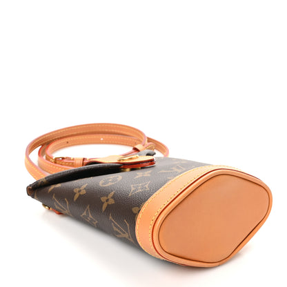 Louis Vuitton Monogram Archive Envelope Pouch 4 of 9