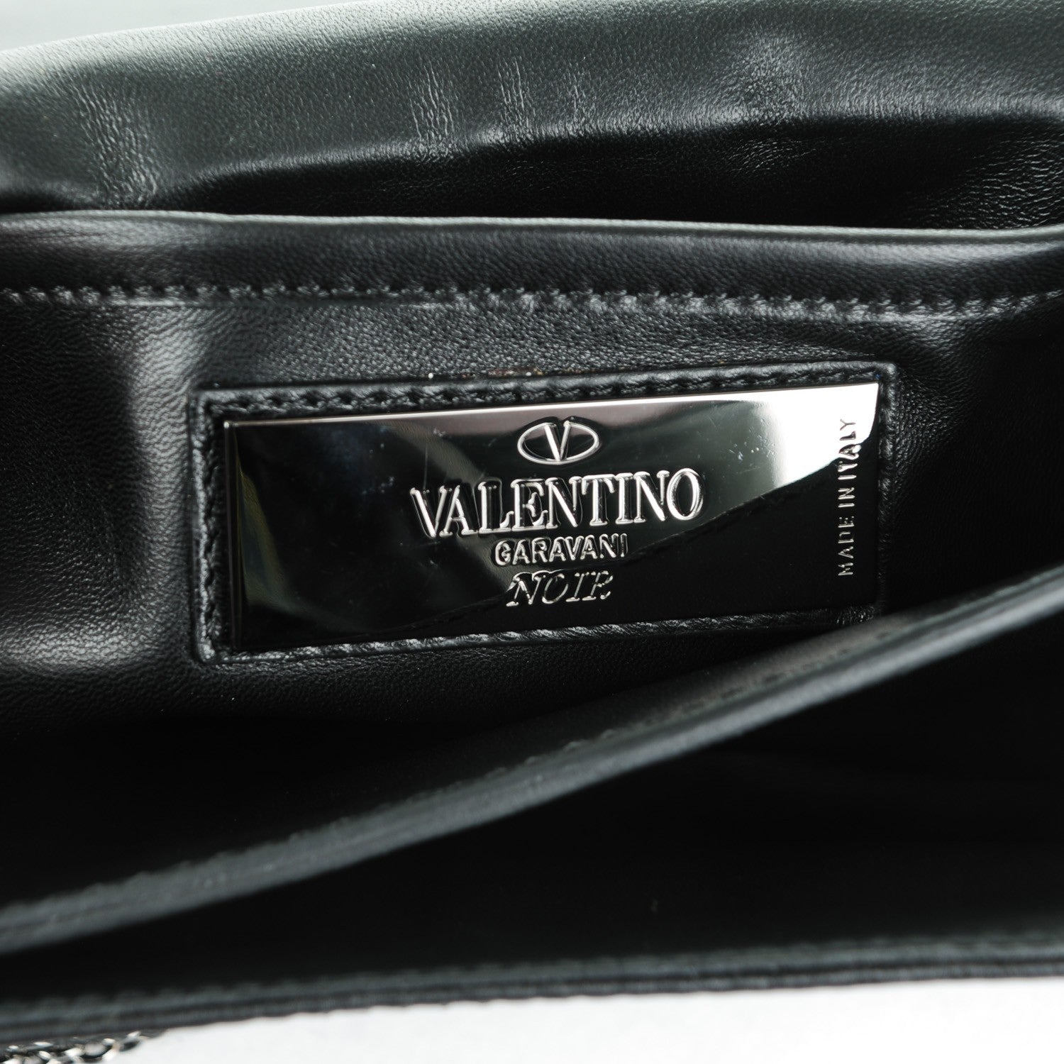 Valentino Garavani Nappa Va Va Voom Shoulder Bag Black 6 of 6