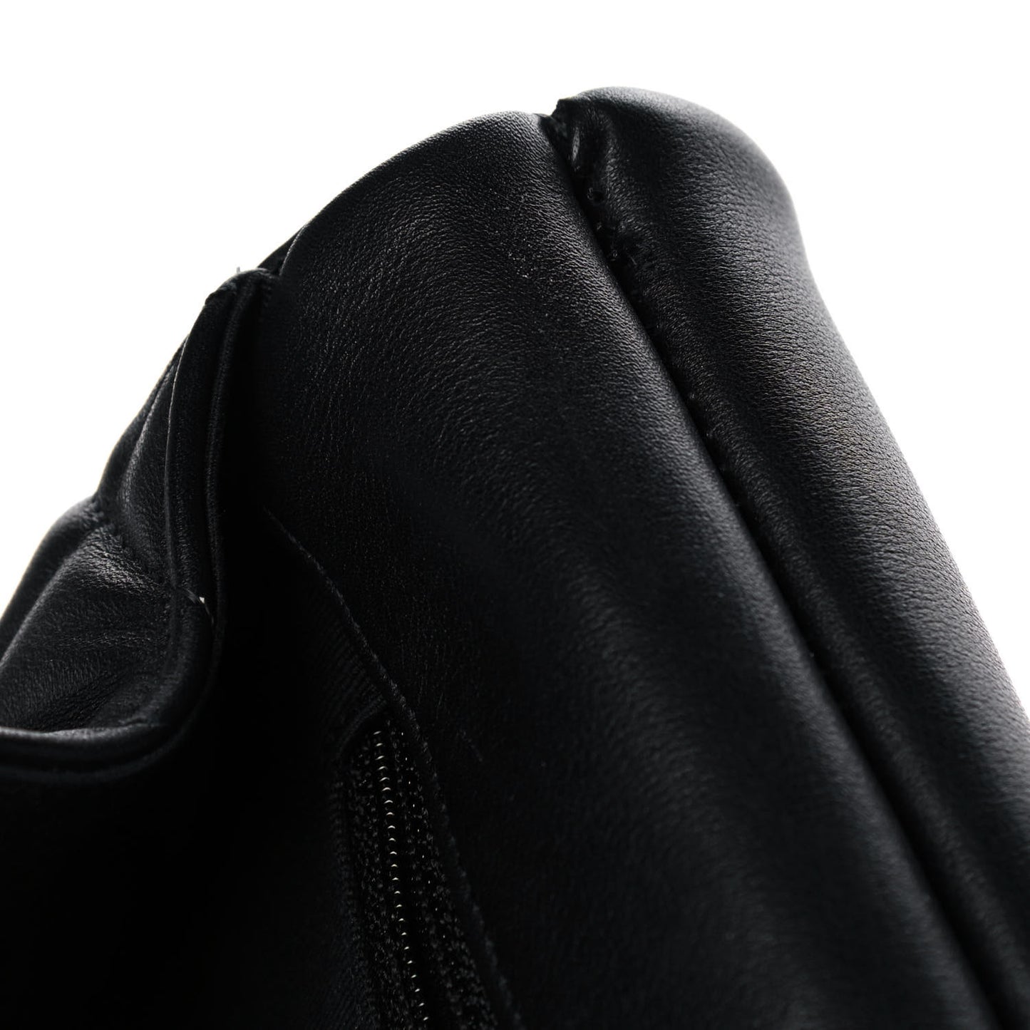 Calfskin Quilted Small Lady Handle Clutch With Chain Black