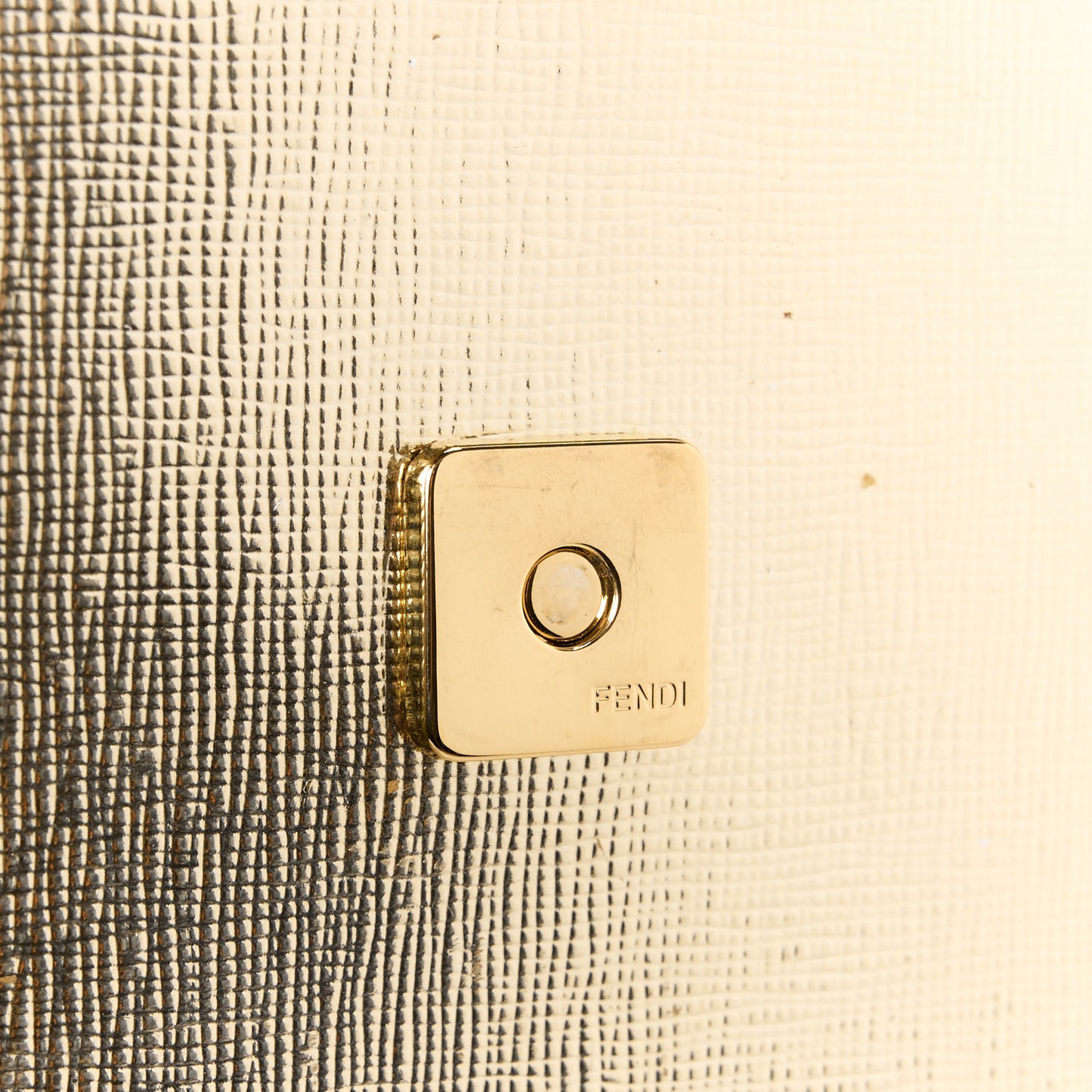 Vitello Mirror Elite Tube Wallet on Chain Gold