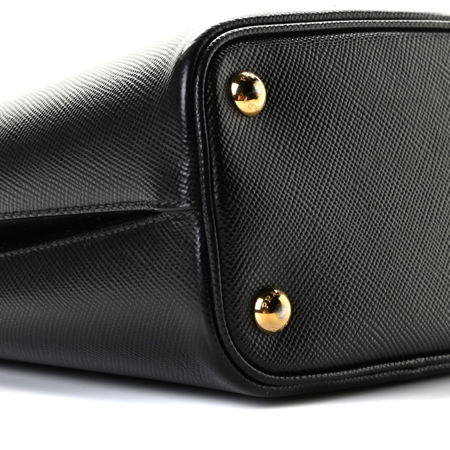 Saffiano Cuir Small Panier Bucket Bag Black Fuoco