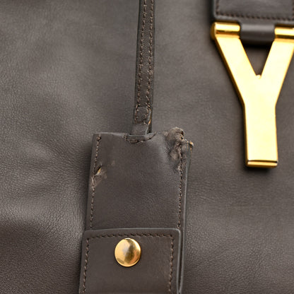 Saint Laurent Sheepskin Medium Cabas ChYc Grey 17 of 25