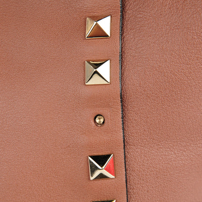 Valentino Garavani Vitello Medium Rockstud Tote Beige 8 of 8