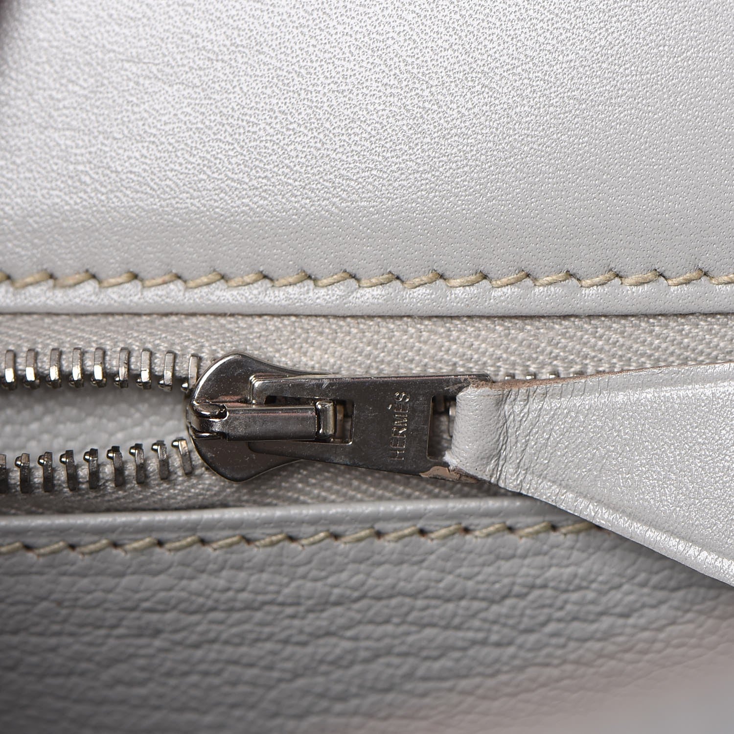 Hermes Tadelakt Kelly Sellier Guilloche 28 Gris Perle 23 of 36