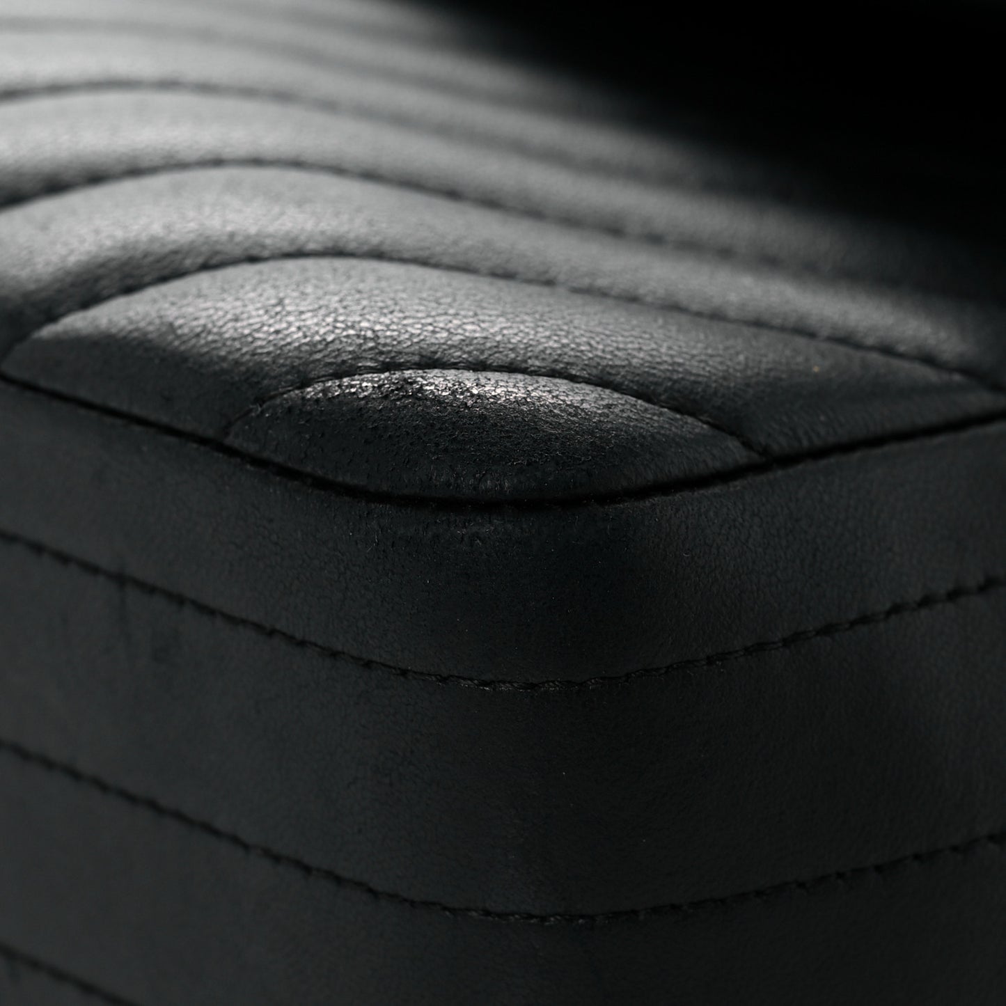 Lambskin Chevron Quilted Jumbo Double Flap Black