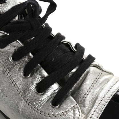 Chanel Metallic Lambskin Patent Cap Toe CC Sneakers 38.5 Silver Black 11 of 12