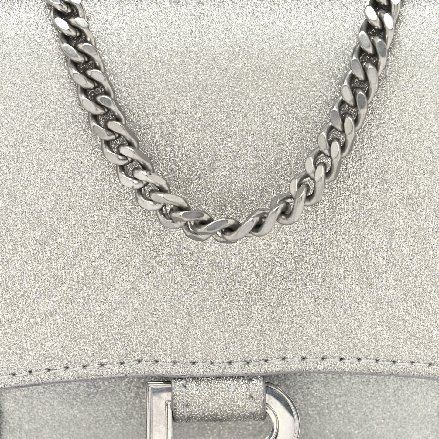 Sparkling Fabric XS Hourglass Wallet On Chain Silver