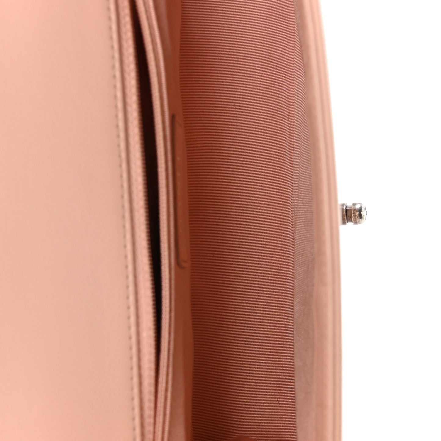 Calfskin New Medium Boy Flap Pink