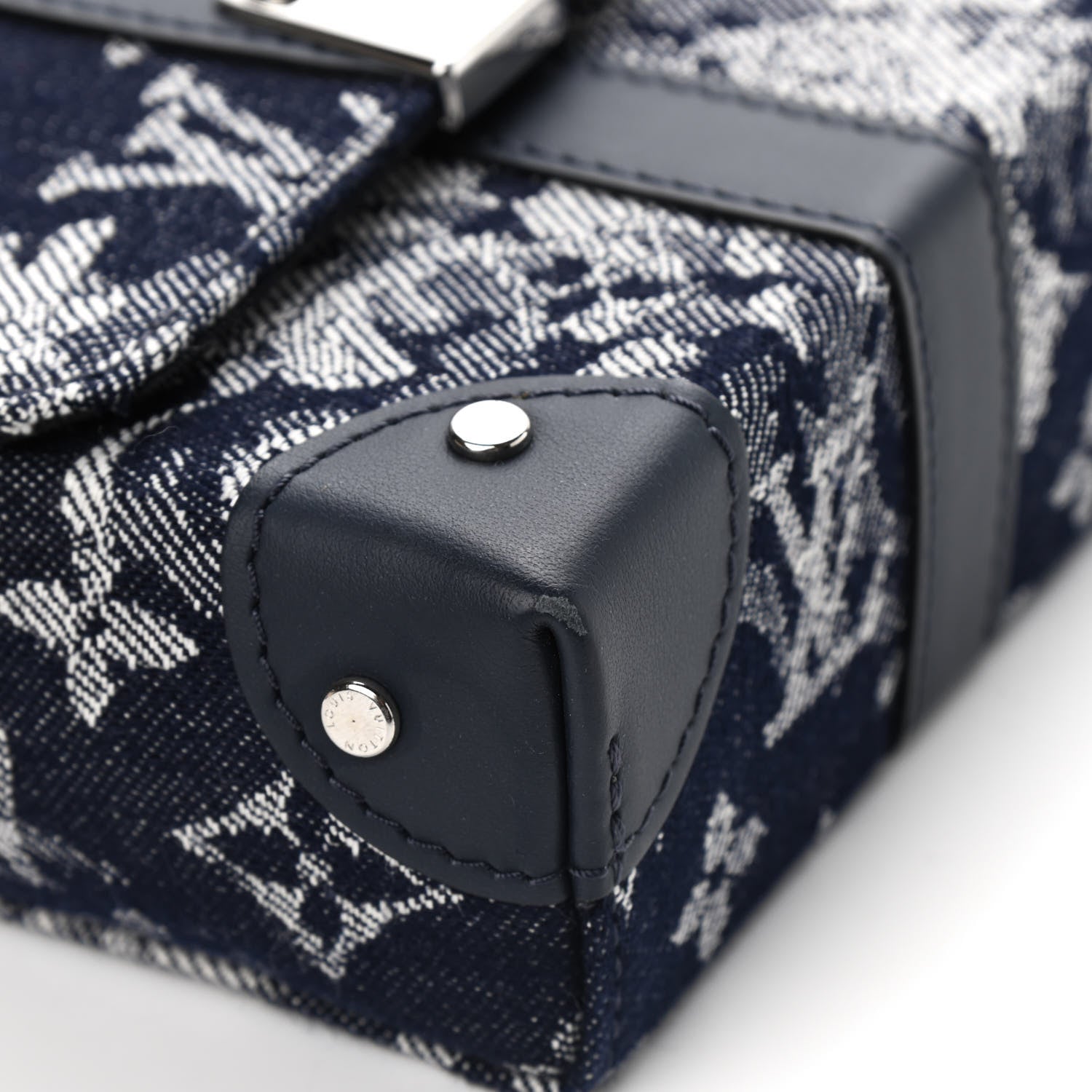 Louis Vuitton Monogram Tapestry Trunk Messenger Bleu 11 of 11