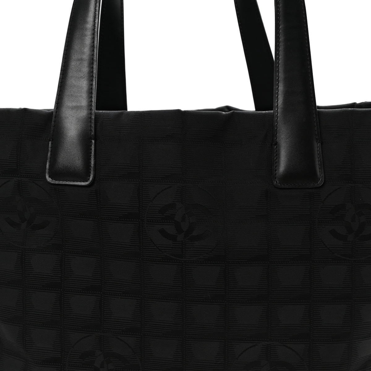 Nylon Medium Travel Tote Black