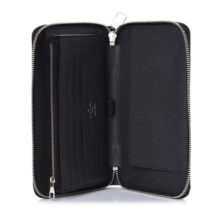 Louis Vuitton Taiga Zippy Organizer Wallet Black 5 of 10