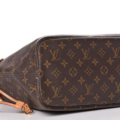 Louis Vuitton Monogram Neverfull MM 11 of 15