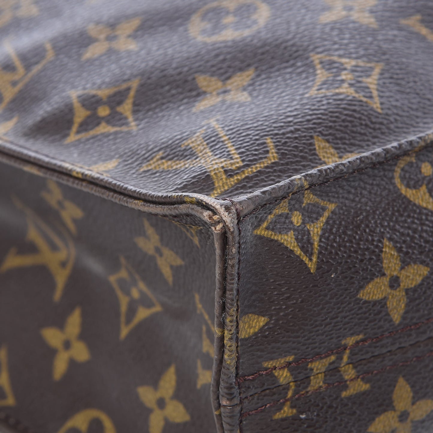 Monogram Sac Plat