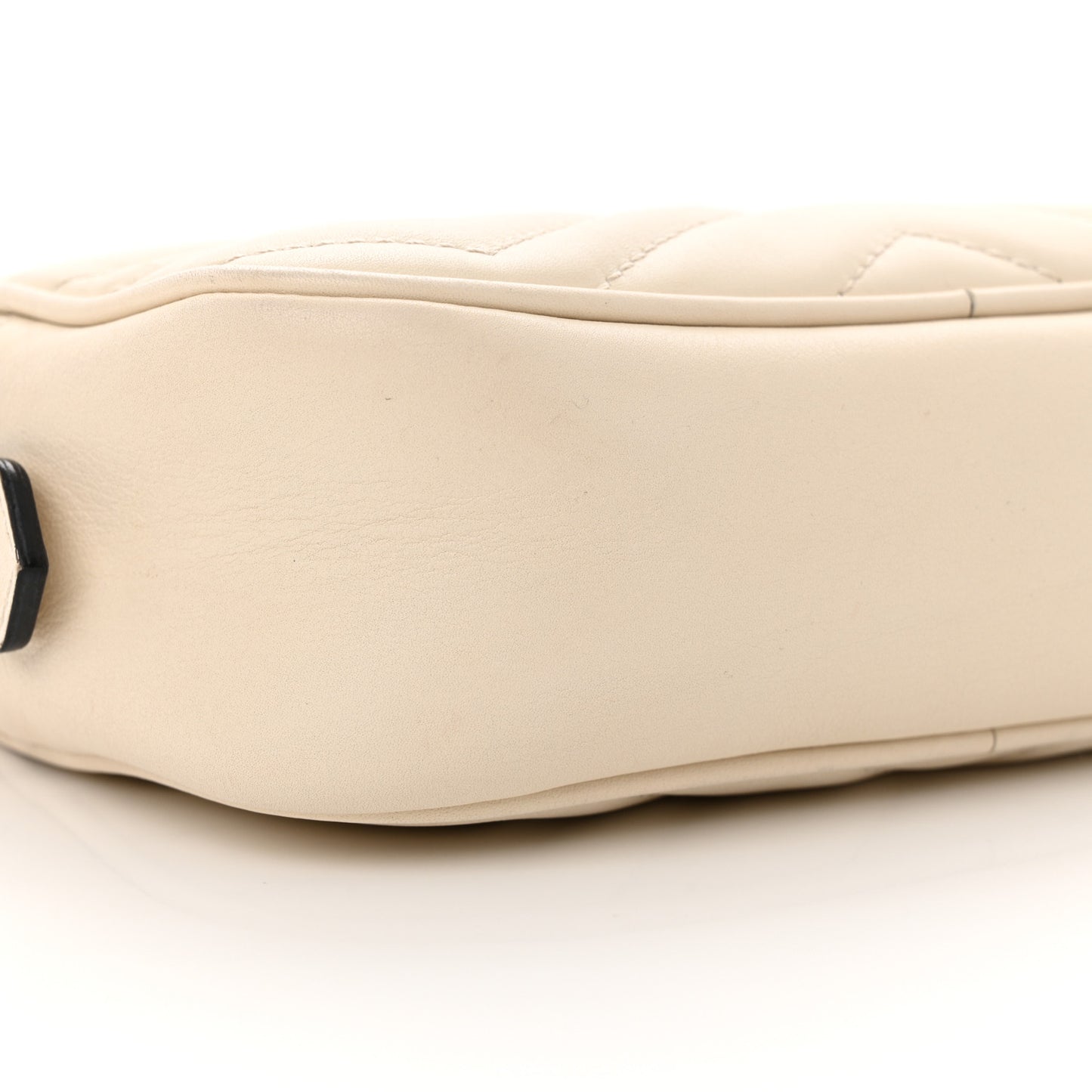 Calfskin Matelasse Mini GG Marmont Chain Shoulder Bag White