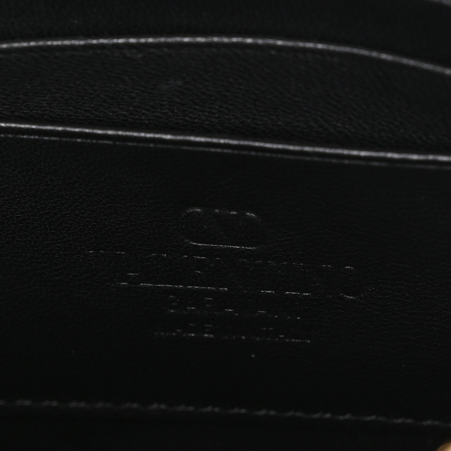 Valentino Garavani Nappa Viva Superstar Crossbody Bag Butter Black 6 of 9