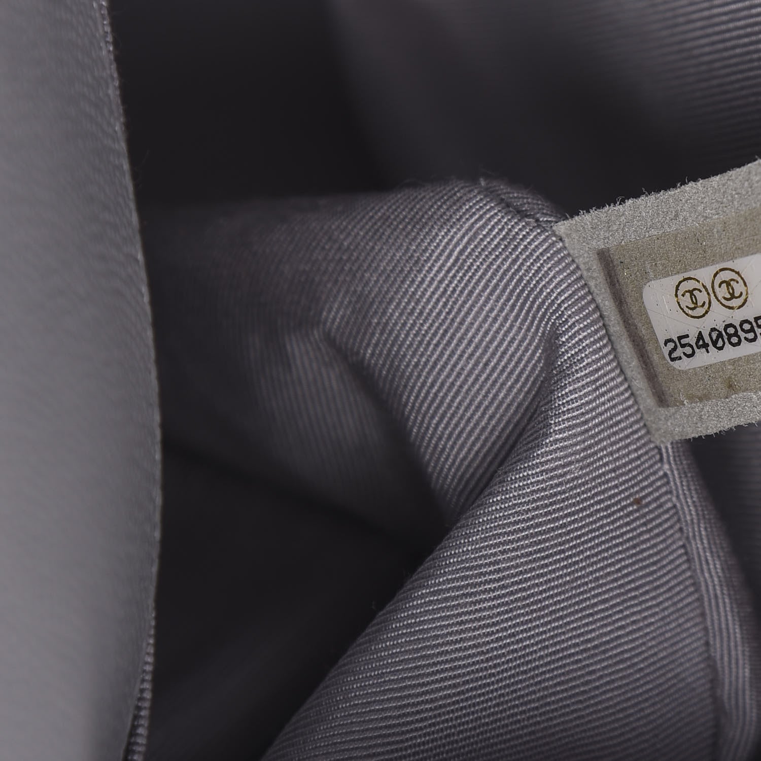 Chanel Caviar Quilted Medium Boy Flap Grey 7 of 9
