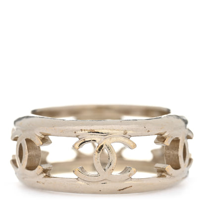 Chanel Metal Chain CC Ring 6.25 53 Golden 1 of 3
