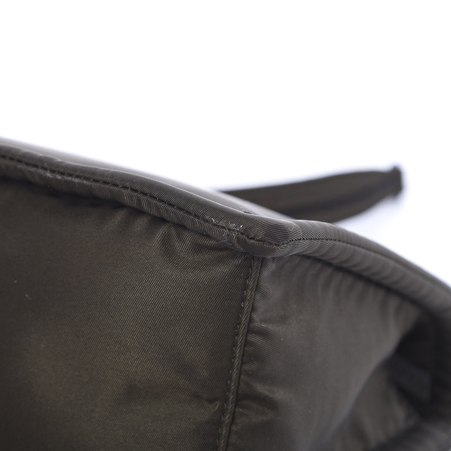 Nylon Tessuto Chain Shoulder Bag Mimetico